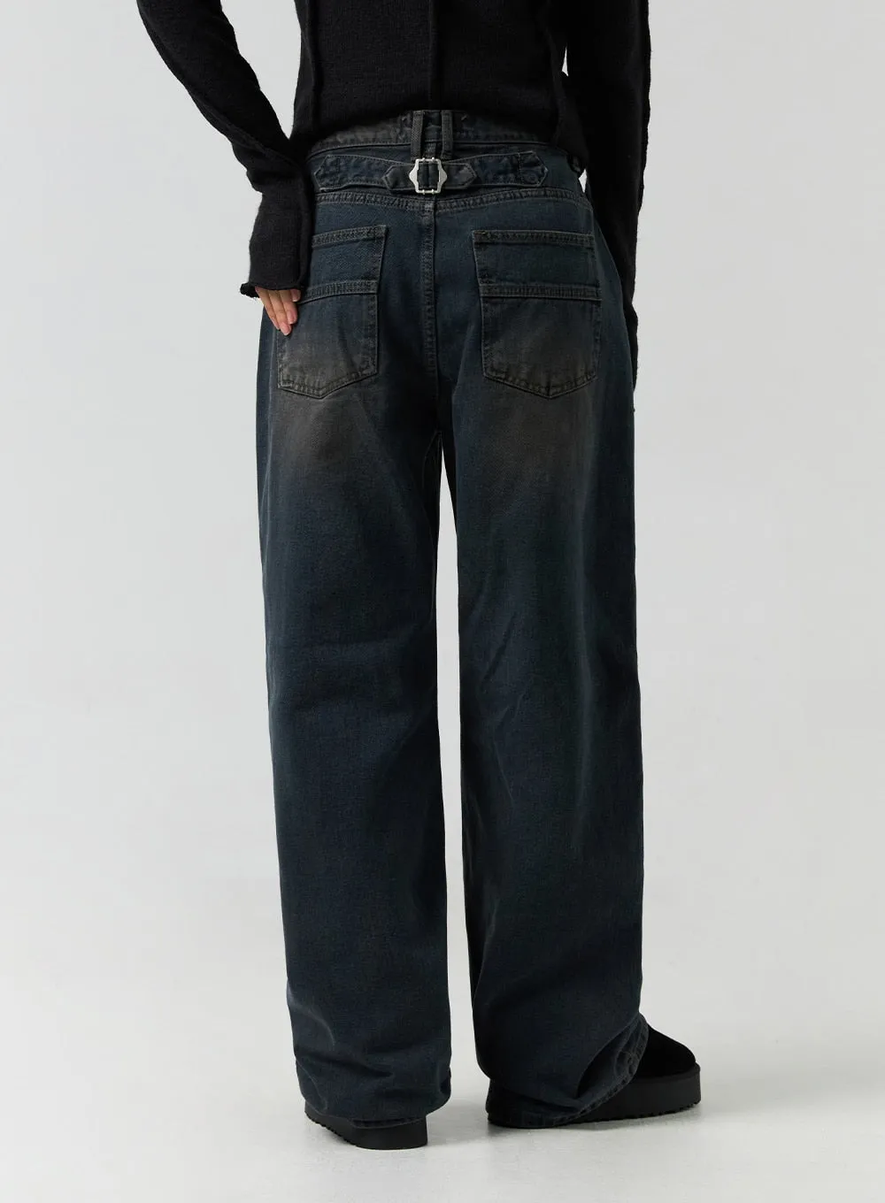 Back-Buckle Washed Wide Jeans CO323