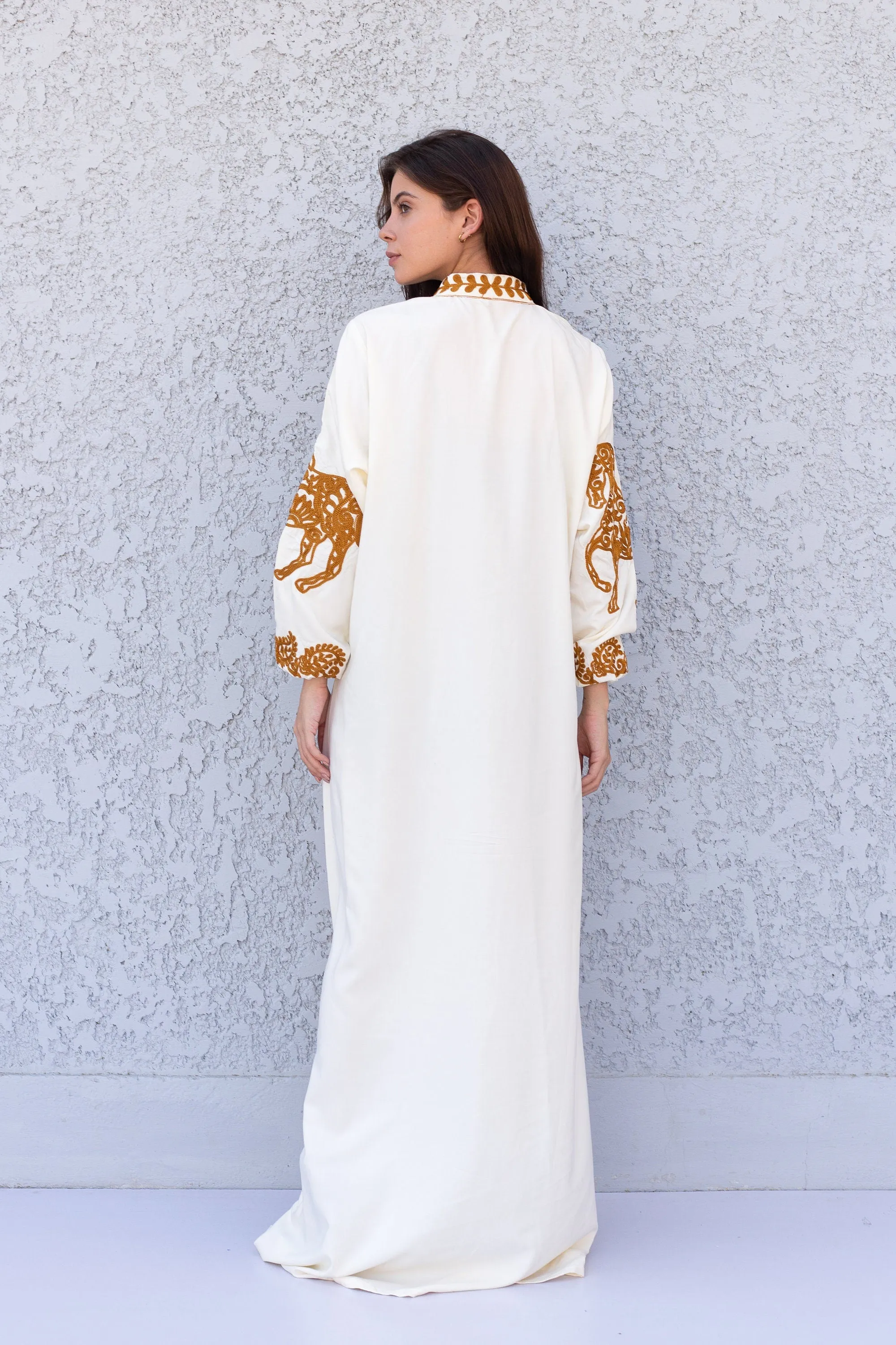 Beautiful White Cotton caftan for women, embroidered long sleeve Kaftan, Caftan maxi dress, Caftans for women, cotton caftan, caftans