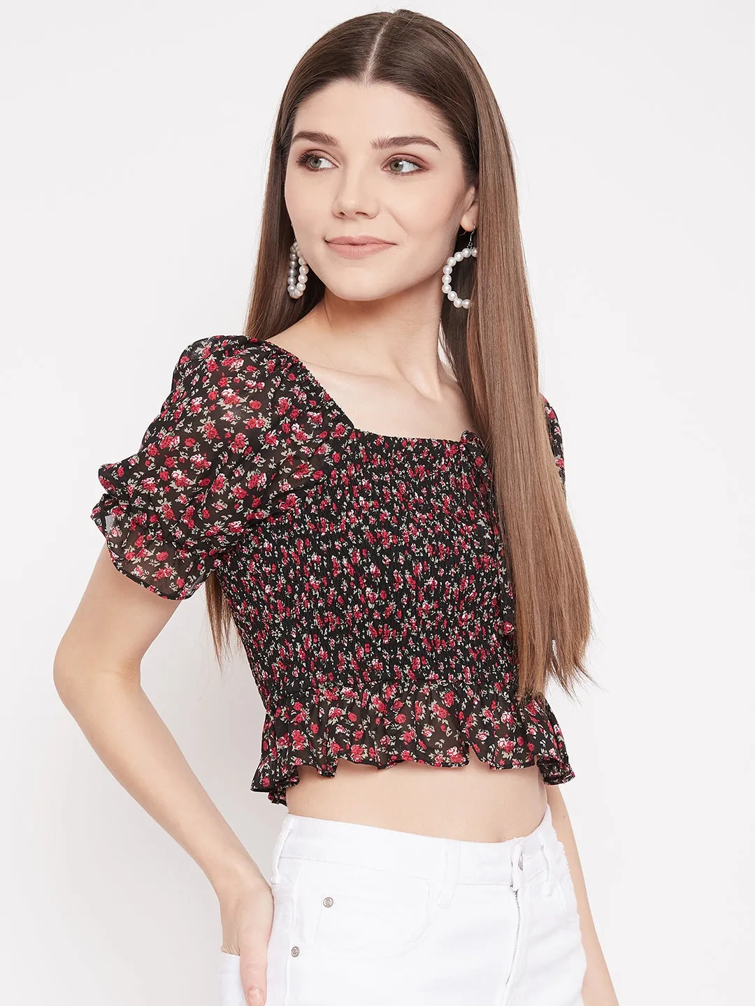 Berrylush Women Black Floral Print Smocked Crop Top