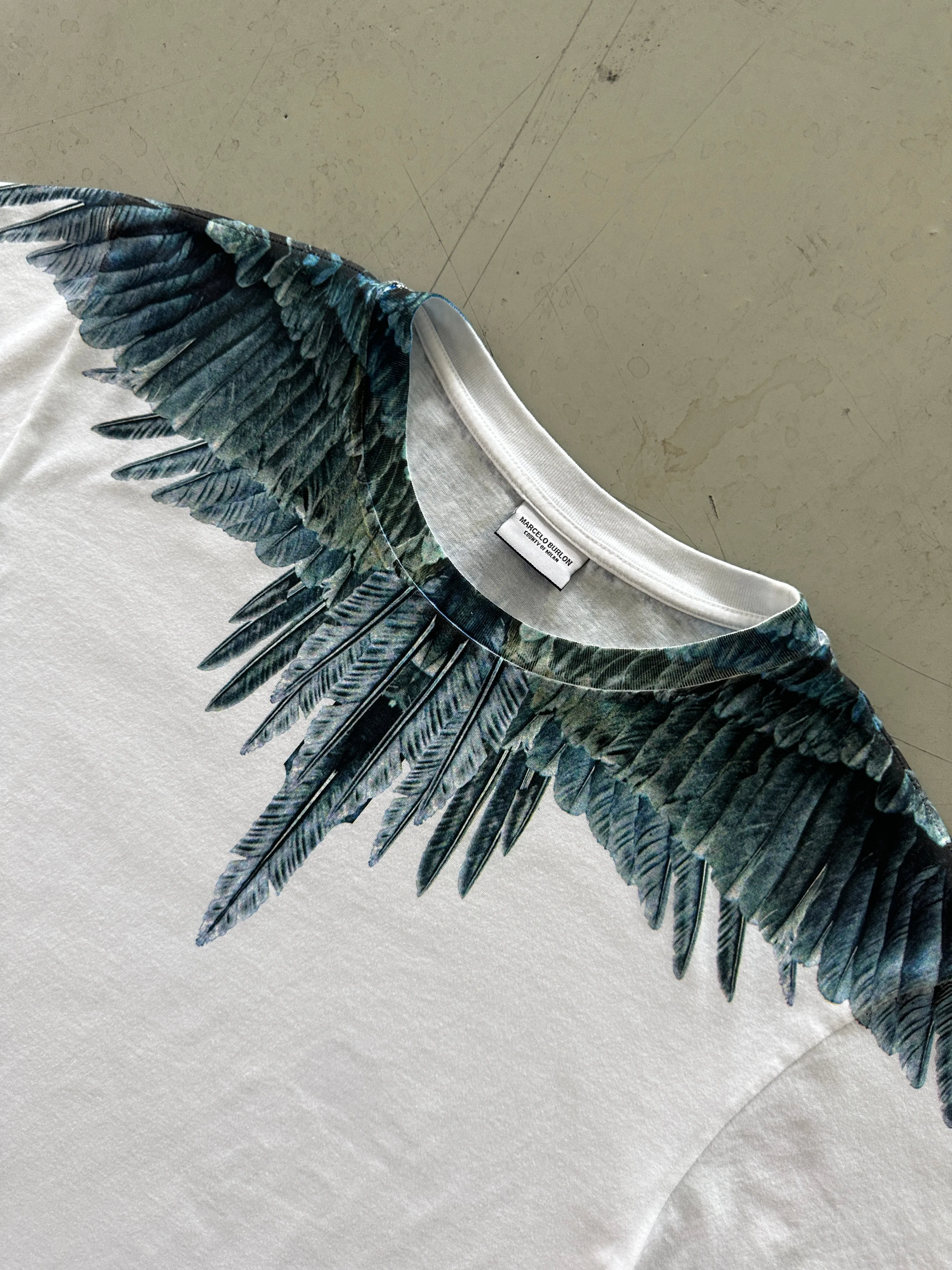 Blue Feathers T-shirt