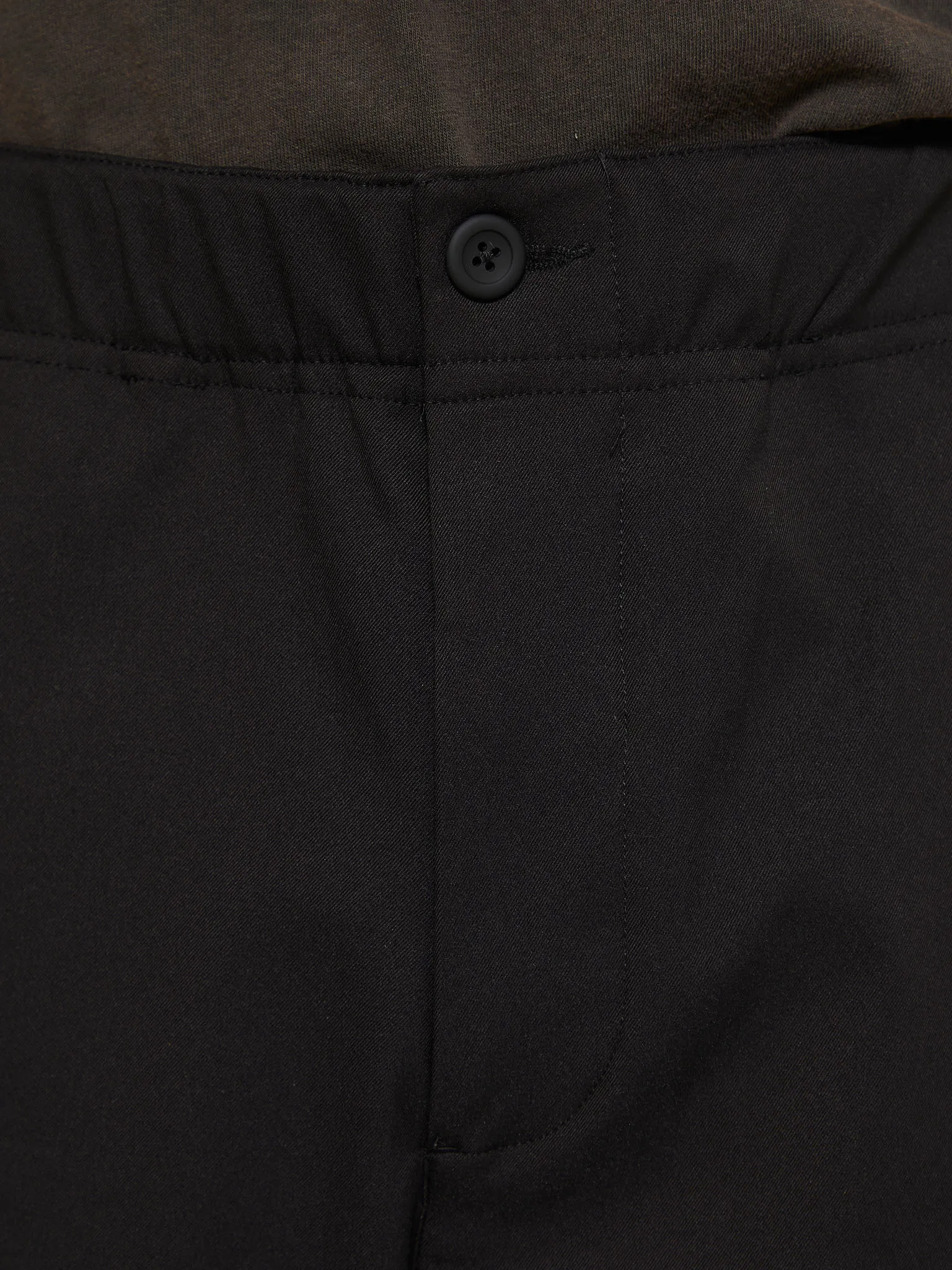 Ezra Solotex Pants in Black