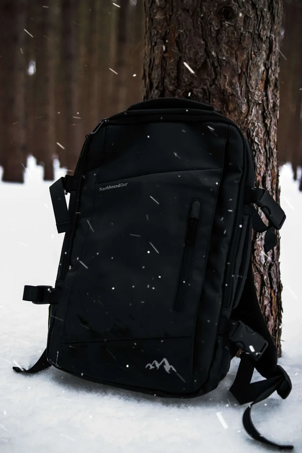 "Voyager" Expandable Backpack 26L / 38L with Built-in Rain Coat